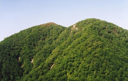 美しい二ツ森山頂